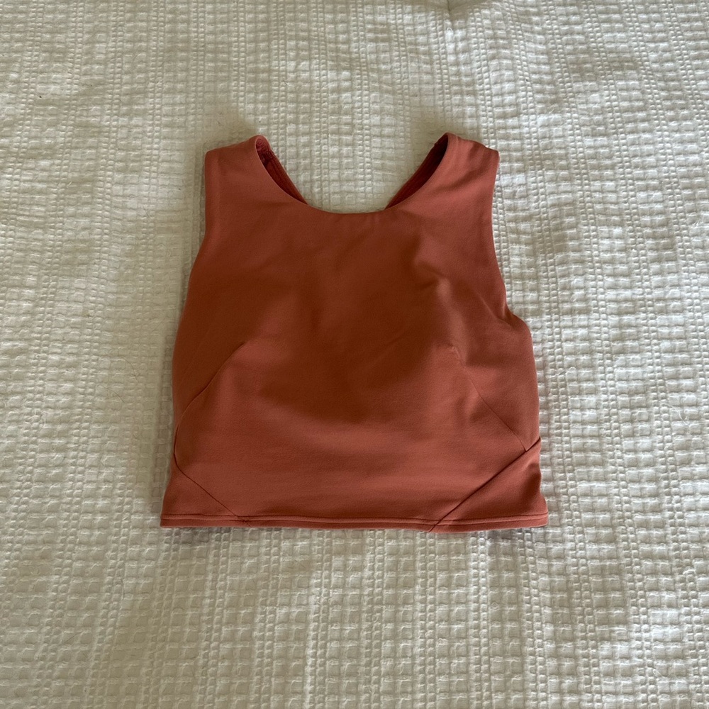 Lululemon top